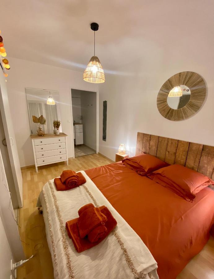 Appartement Cosy 1 Chambre Pour 2 Pers - Renove - Terrasse - Parking Dinard Kültér fotó