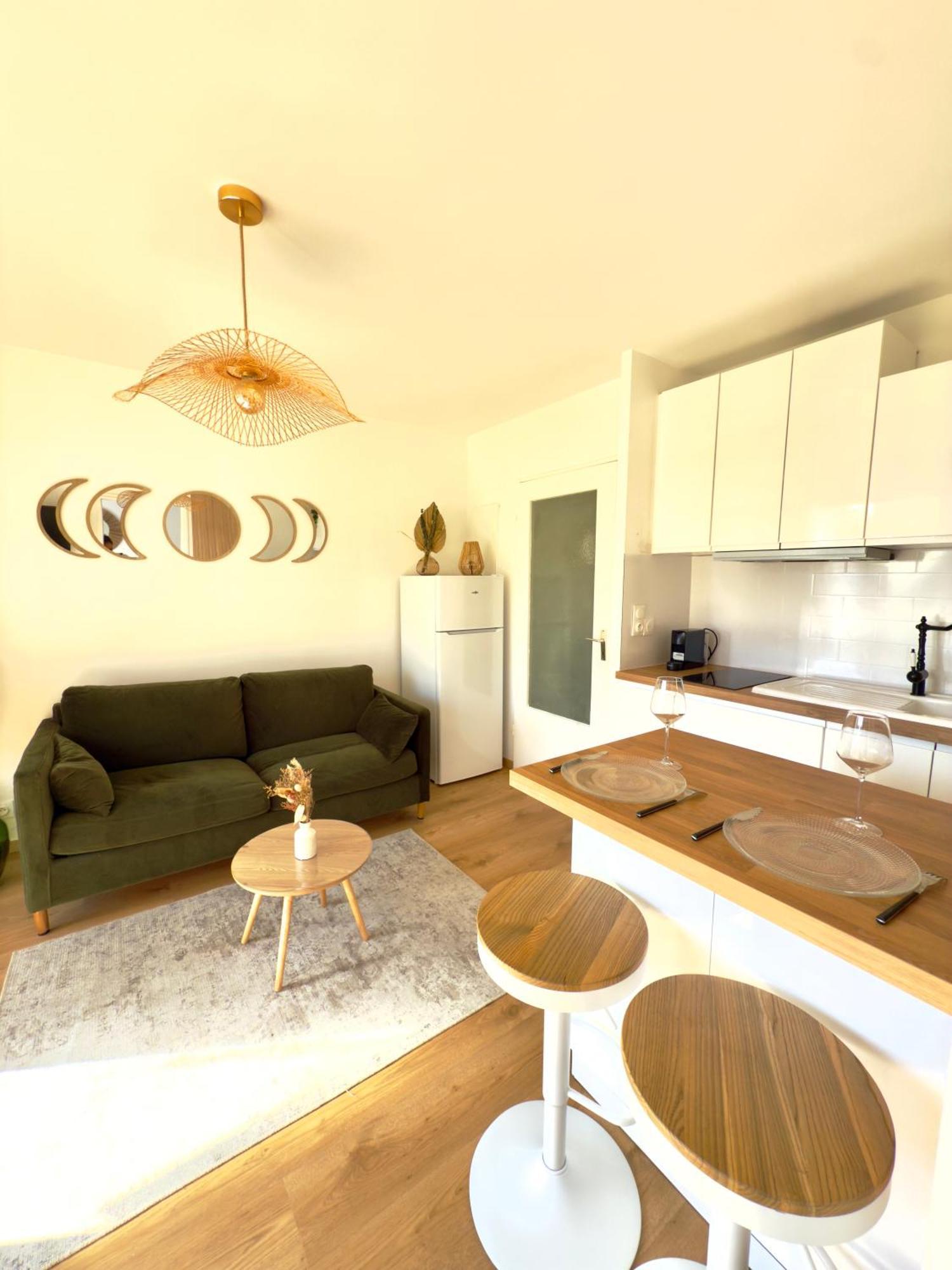 Appartement Cosy 1 Chambre Pour 2 Pers - Renove - Terrasse - Parking Dinard Kültér fotó
